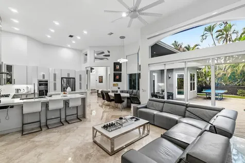 2358 Nw 49th Lane Boca Raton FL 33431