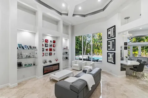 2358 Nw 49th Lane Boca Raton FL 33431