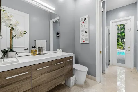 2358 Nw 49th Lane Boca Raton FL 33431