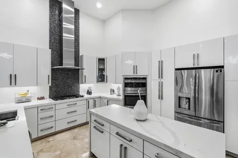 2358 Nw 49th Lane Boca Raton FL 33431