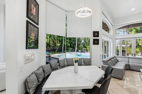 2358 Nw 49th Lane Boca Raton FL 33431