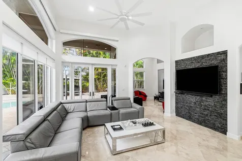 2358 Nw 49th Lane Boca Raton FL 33431