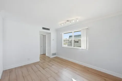 710 Monaco O Delray Beach FL 33446