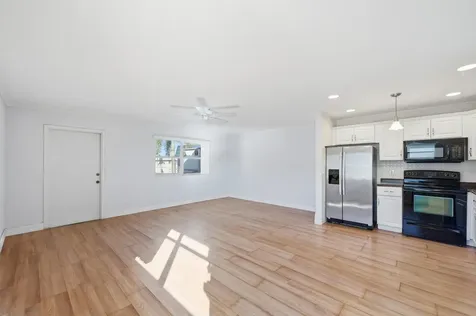 710 Monaco O Delray Beach FL 33446