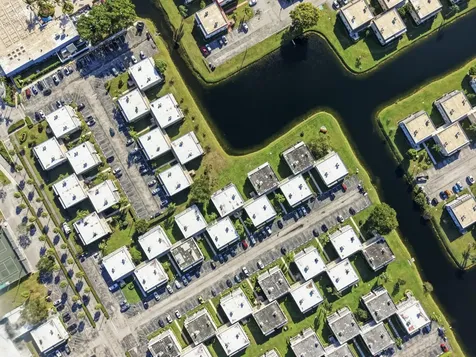 710 Monaco O Delray Beach FL 33446