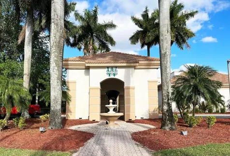 5696 Muirfield Village Circle Lake Worth FL 33463