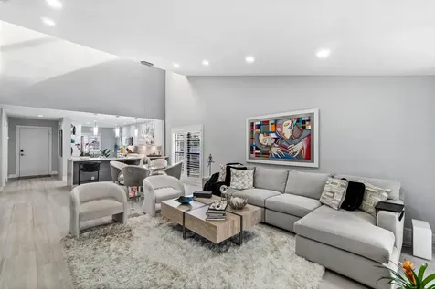 49 Eastgate Drive Boynton Beach FL 33436