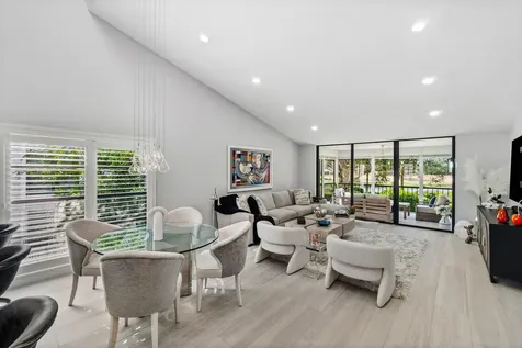 49 Eastgate Drive Boynton Beach FL 33436