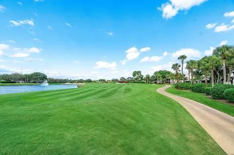 49 Eastgate Drive Boynton Beach FL 33436