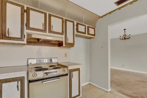 835 Salem Lane Lake Worth FL 33467