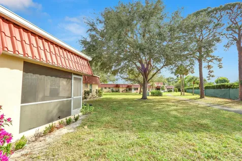 835 Salem Lane Lake Worth FL 33467