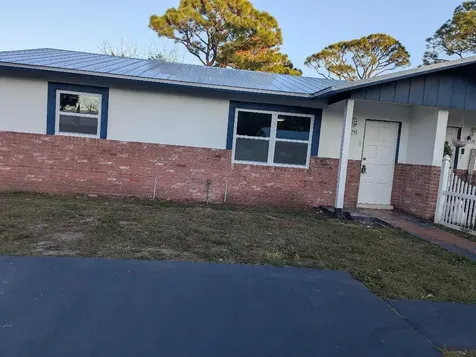 2736 Seneca Avenue Fort Pierce FL 34945