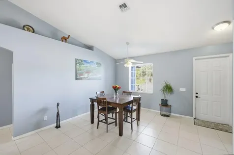 5859 Nw Cullom Circle Port Saint Lucie FL 34986