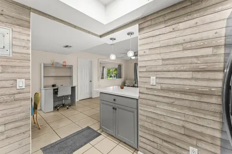 950 S Kanner Highway Stuart FL 34994
