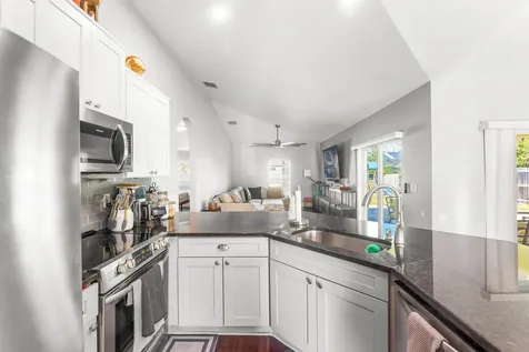 3037 Se Iris Street Stuart FL 34997