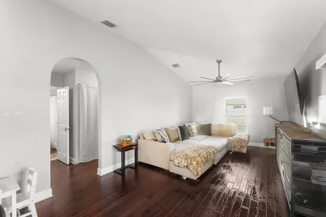 3037 Se Iris Street Stuart FL 34997