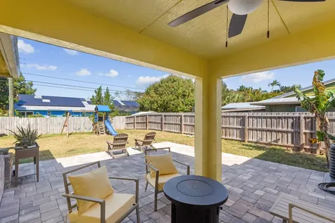 3037 Se Iris Street Stuart FL 34997