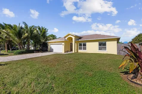 3037 Se Iris Street Stuart FL 34997