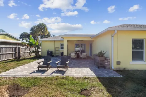 3037 Se Iris Street Stuart FL 34997