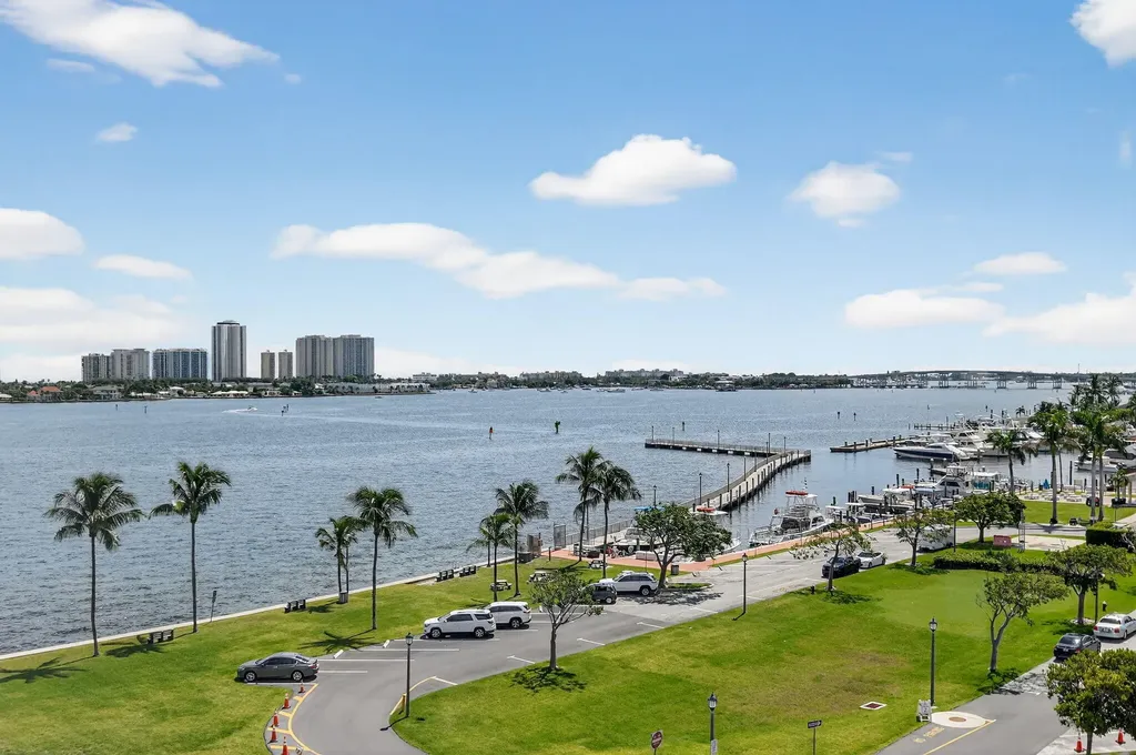301 Lake Shore Drive Lake Park FL 33403