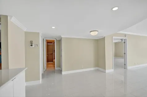 301 Lake Shore Drive Lake Park FL 33403