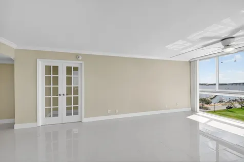301 Lake Shore Drive Lake Park FL 33403
