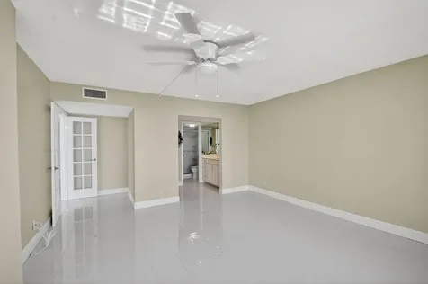 301 Lake Shore Drive Lake Park FL 33403