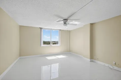 301 Lake Shore Drive Lake Park FL 33403
