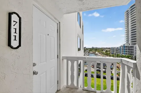 301 Lake Shore Drive Lake Park FL 33403