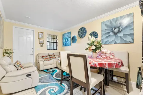 5438 Nw 27th Street Margate FL 33063