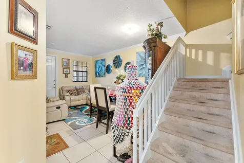 5438 Nw 27th Street Margate FL 33063