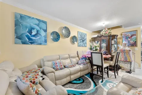 5438 Nw 27th Street Margate FL 33063