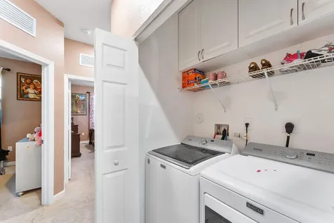 5438 Nw 27th Street Margate FL 33063