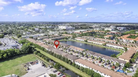 5438 Nw 27th Street Margate FL 33063