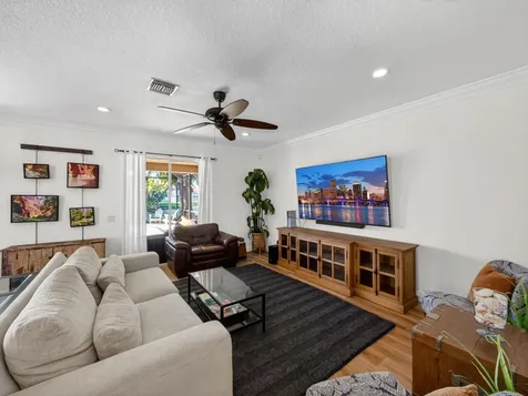 8905 Spring Valley Drive Boynton Beach FL 33472