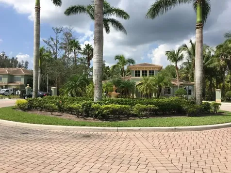 350 Crestwood Circle Royal Palm Beach FL 33411