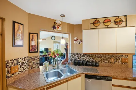 331 Sw Majestic Terrace Port Saint Lucie FL 34984