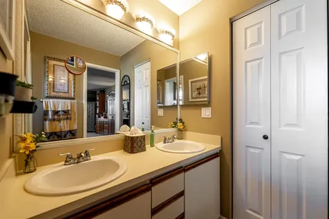 331 Sw Majestic Terrace Port Saint Lucie FL 34984