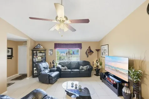 331 Sw Majestic Terrace Port Saint Lucie FL 34984
