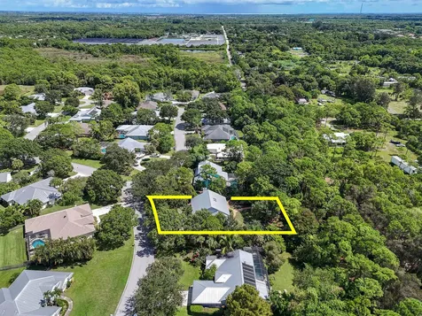 556 Se Meadow Wood Way Stuart FL 34997