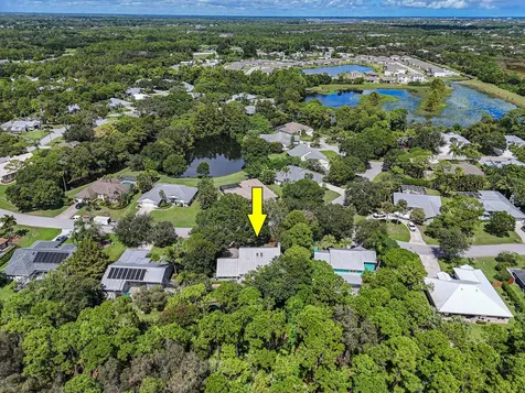 556 Se Meadow Wood Way Stuart FL 34997