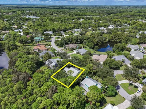 556 Se Meadow Wood Way Stuart FL 34997