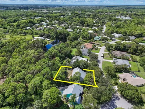 556 Se Meadow Wood Way Stuart FL 34997