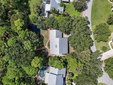 556 Se Meadow Wood Way Stuart FL 34997
