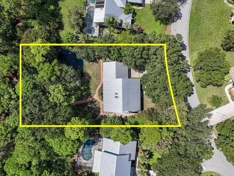 556 Se Meadow Wood Way Stuart FL 34997