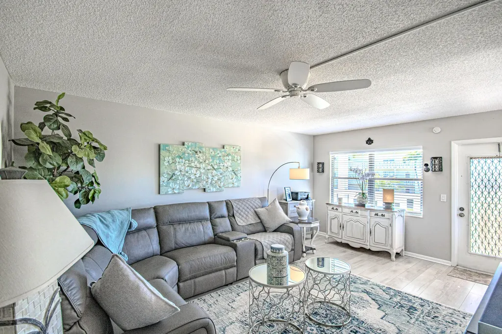 15 Dorset A Boca Raton FL 33434