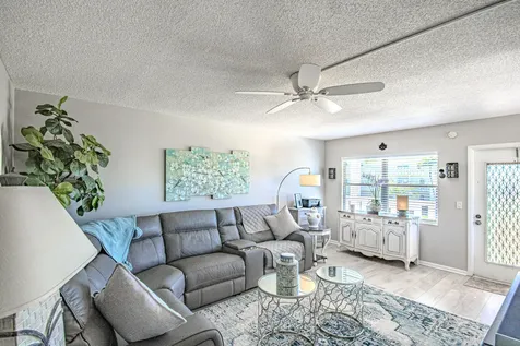 15 Dorset A Boca Raton FL 33434