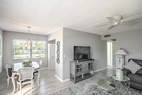 15 Dorset A Boca Raton FL 33434