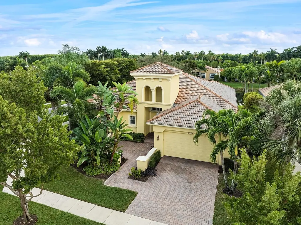 9724 Via Grandezza Wellington FL 33411