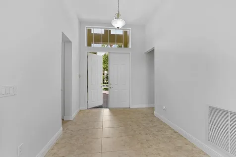 9724 Via Grandezza Wellington FL 33411
